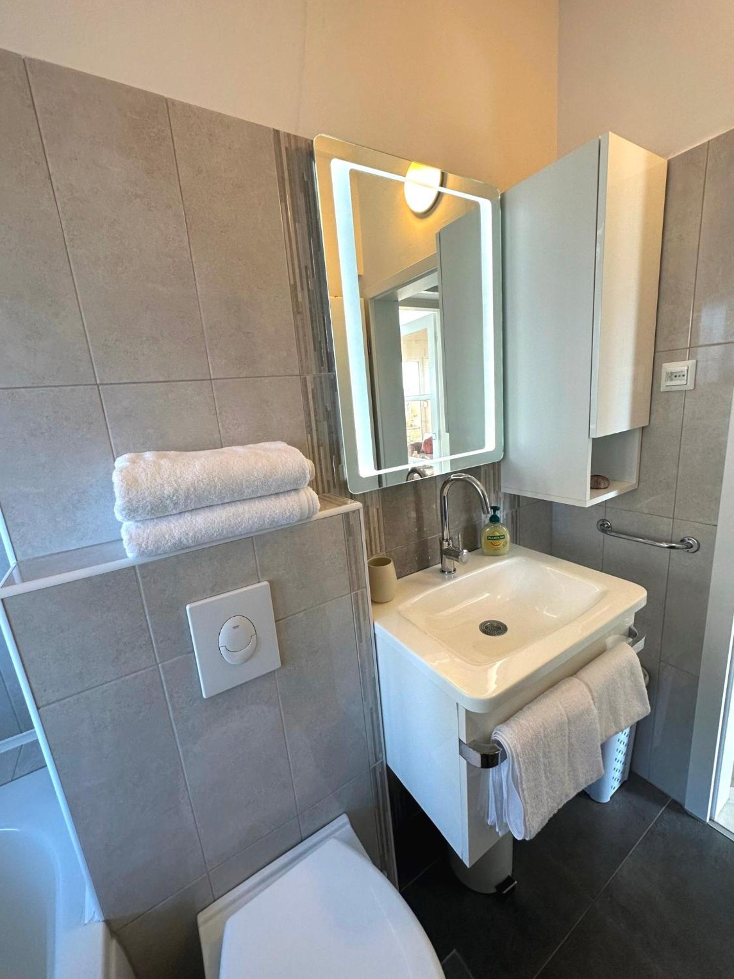Spacious 3Bdr App In Center "Sunny Bayside" Zadar Extérieur photo